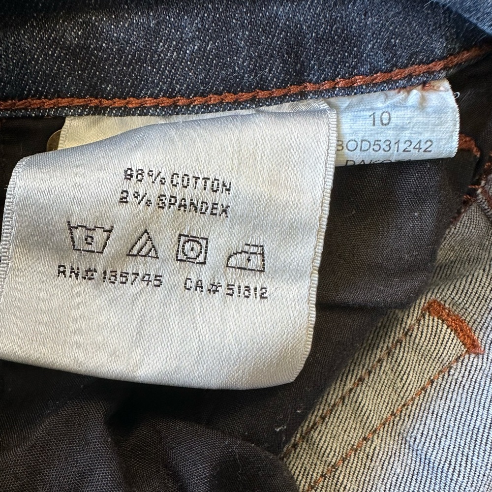 Joe’s Jeans Dakota Denim - Picture 3 of 3